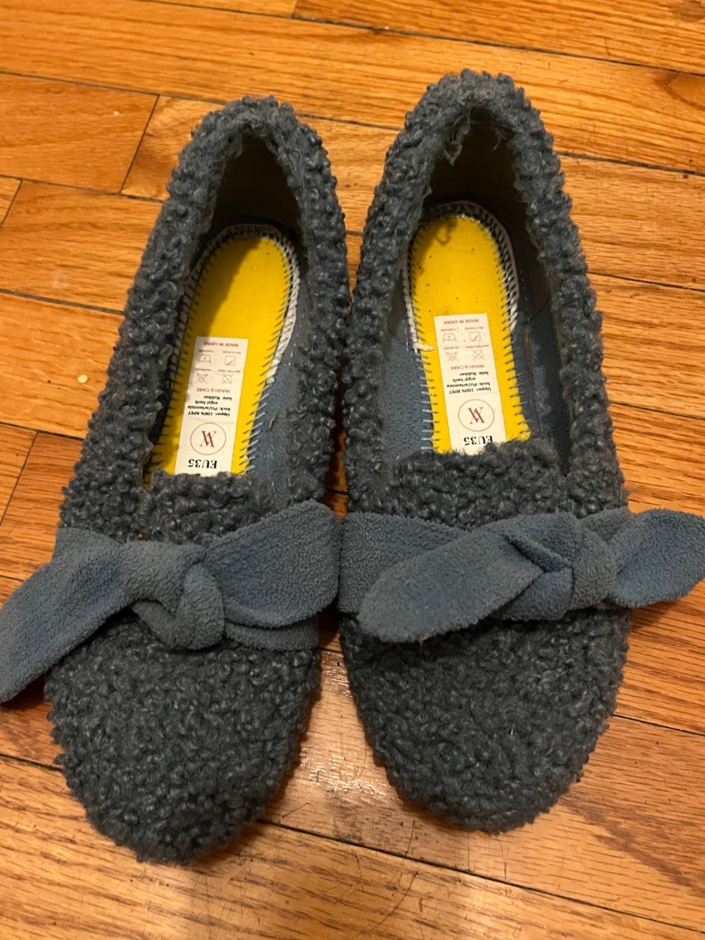 Vivaia Audrey Round-Toe Recycled Faux Fur Flats